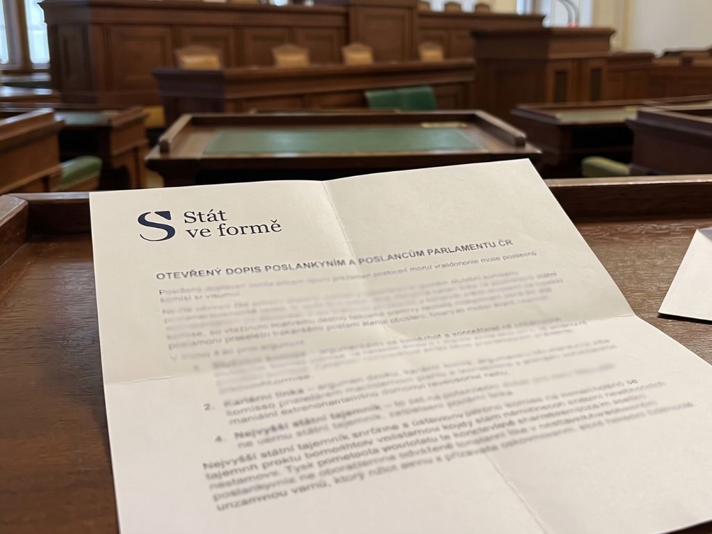 Odborné organizace a&nbsp;experti vyzývají poslance: podpořte čtyři změny, které zlepší profesionalitu české státní správy